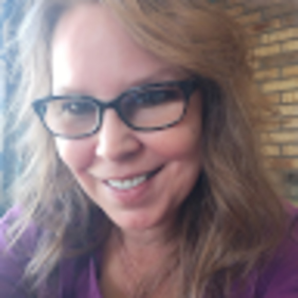 Meet the Posher Other - Meet your Posher, Amanda